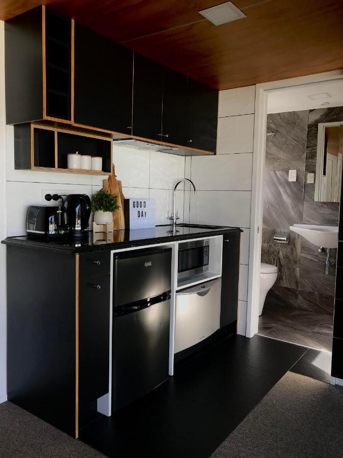 Onehunga Garden Tinyhouse With Parking Ξενοδοχείο Όκλαντ Εξωτερικό φωτογραφία
